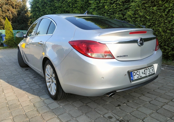 Opel Insignia cena 25900 przebieg: 212000, rok produkcji 2010 z Słupca małe 326